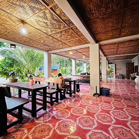 Lae Tawan Bungalow Hotel Koh Chang Ranong Exterior foto