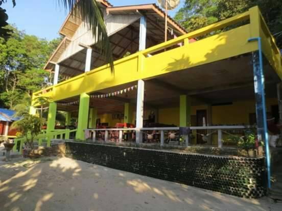 Lae Tawan Bungalow Hotel Koh Chang Ranong Exterior foto